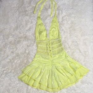 Outcast JUDE MINI DRESS CHARTREUSE